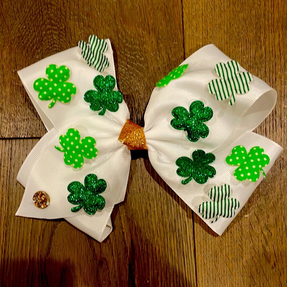 Jojo Siwa Bow
